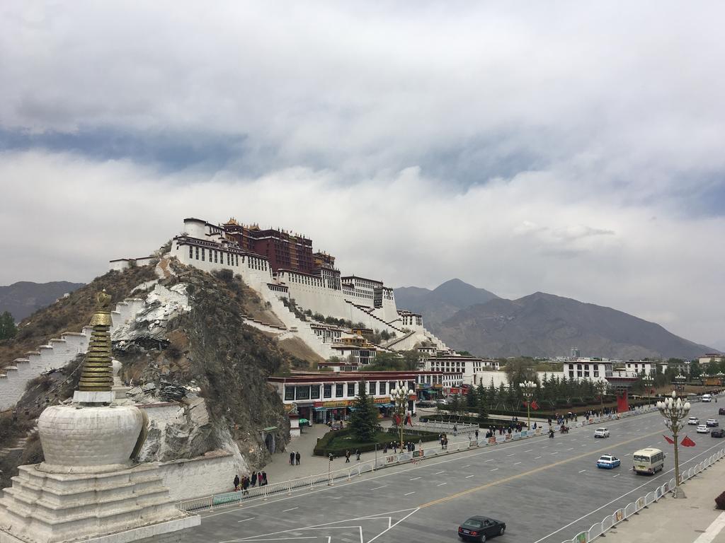 Jardin Secret Hotel Lhasa Bagian luar foto