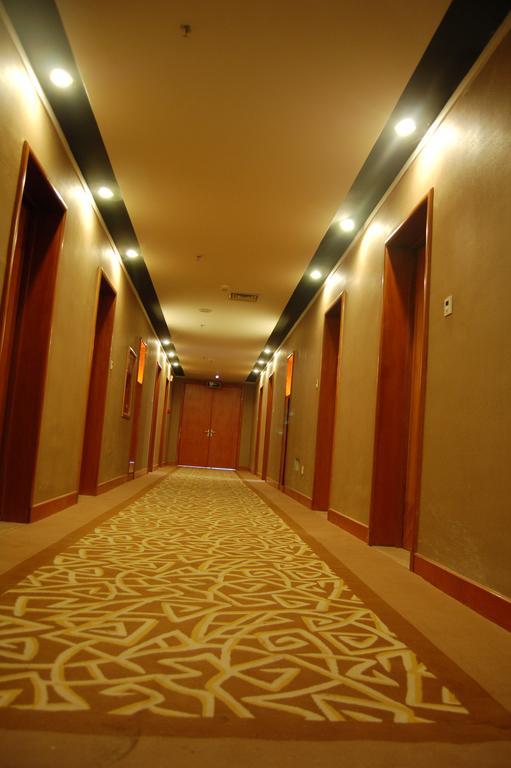 Jardin Secret Hotel Lhasa Bagian luar foto