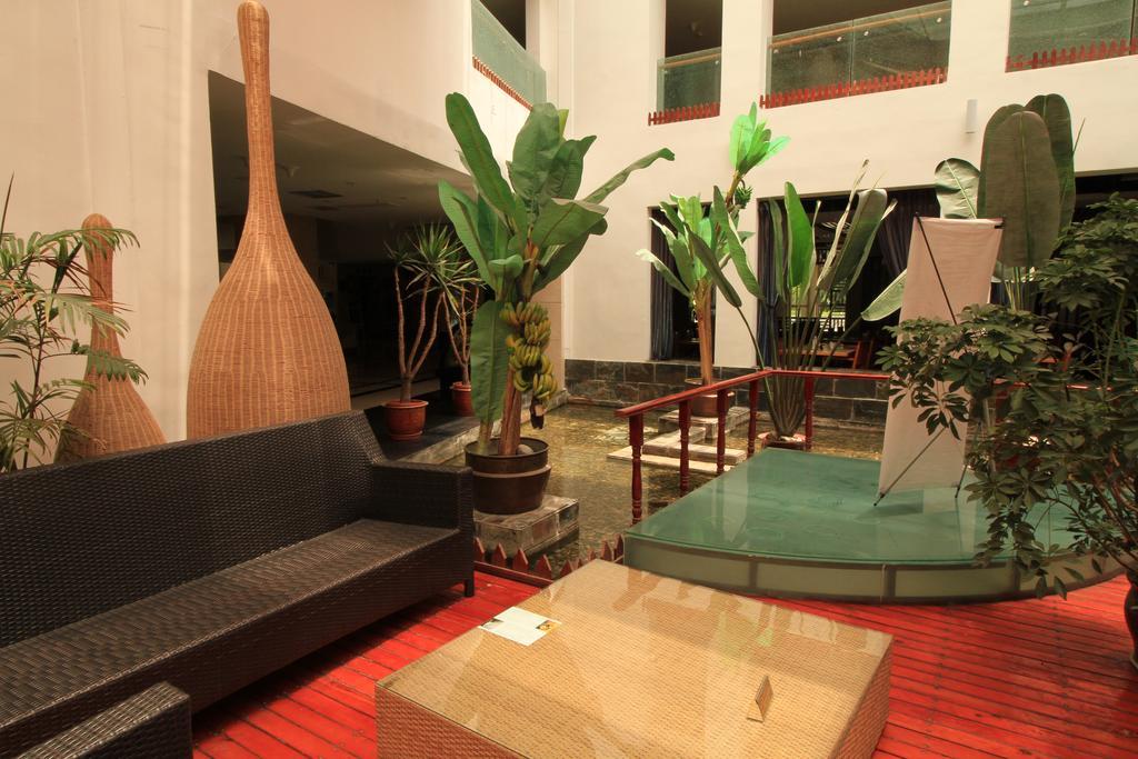 Jardin Secret Hotel Lhasa Bagian luar foto